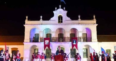 Jornada histórica por “Luján Virreinal” en la Plaza Belgrano.