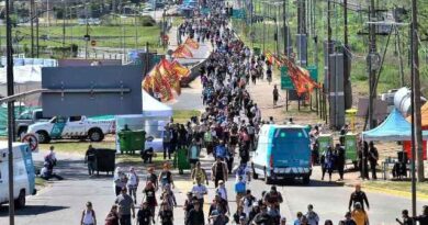 Masiva llegada de peregrinos a Luján