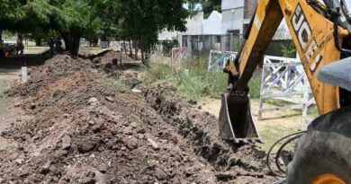 Se construye la nueva red de agua potable de Cortínez